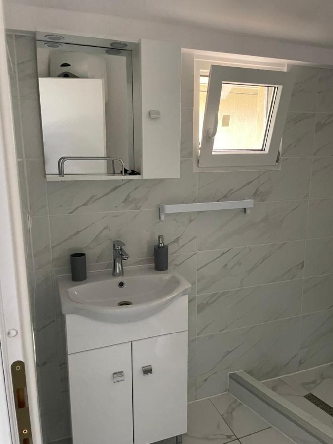 Complex Pria Apartment Două Mai Екстериор снимка