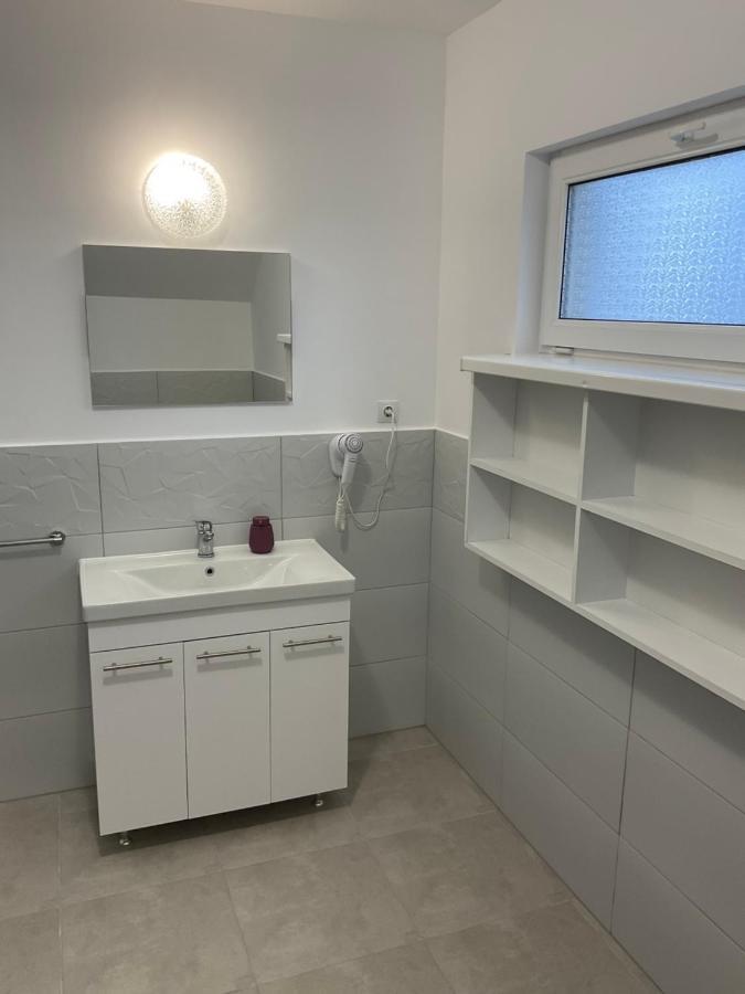 Complex Pria Apartment Două Mai Екстериор снимка
